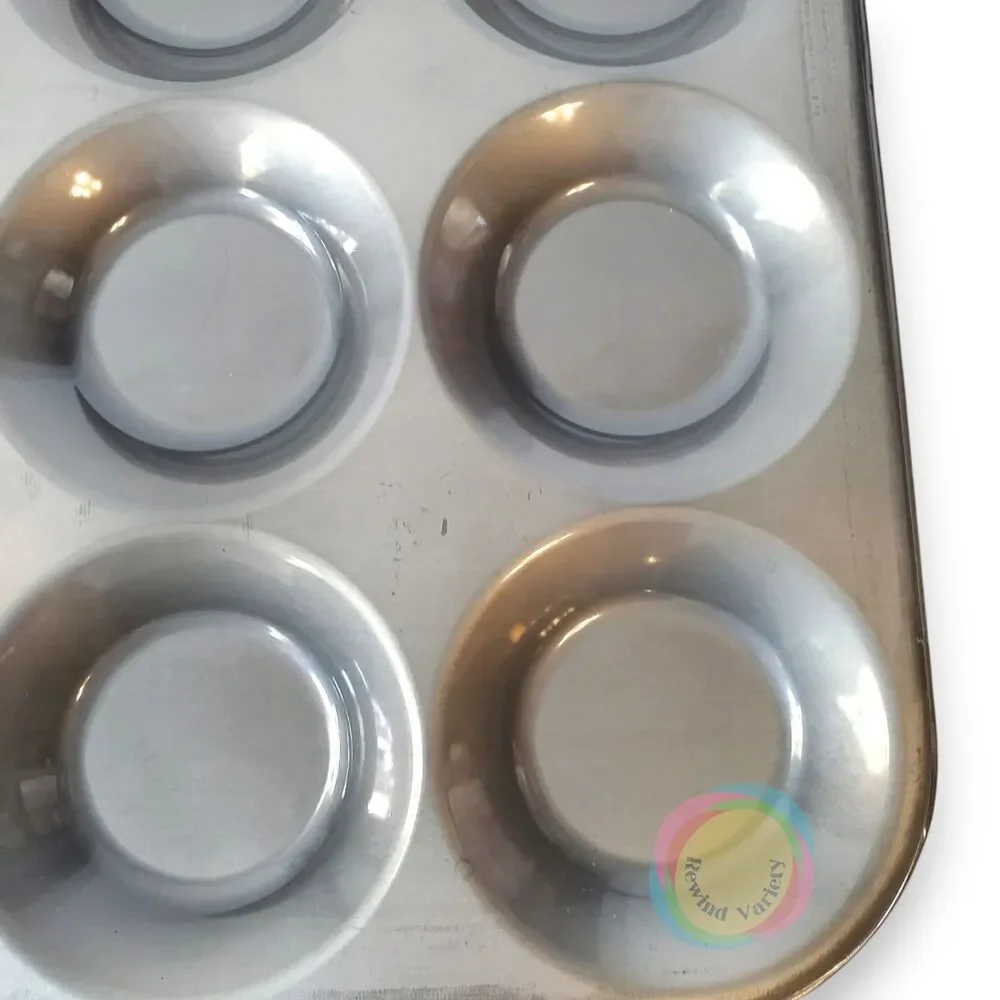 EKCO Baker's Secret Muffin Heads Nonstick Bake Pan